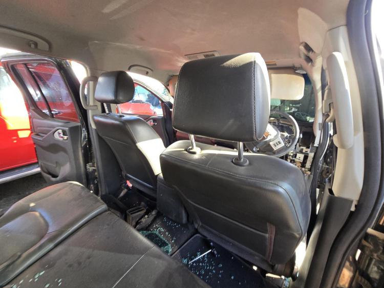 nissan Navara D40 ST-X 550 Nov 2012 Parts & Wrecking