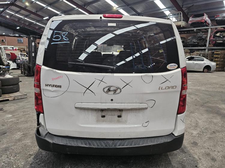 hyundai Iload 2.5DT D4CB AUTO 5SPD RWD TQ3-V Jul 2016 Parts & Wrecking