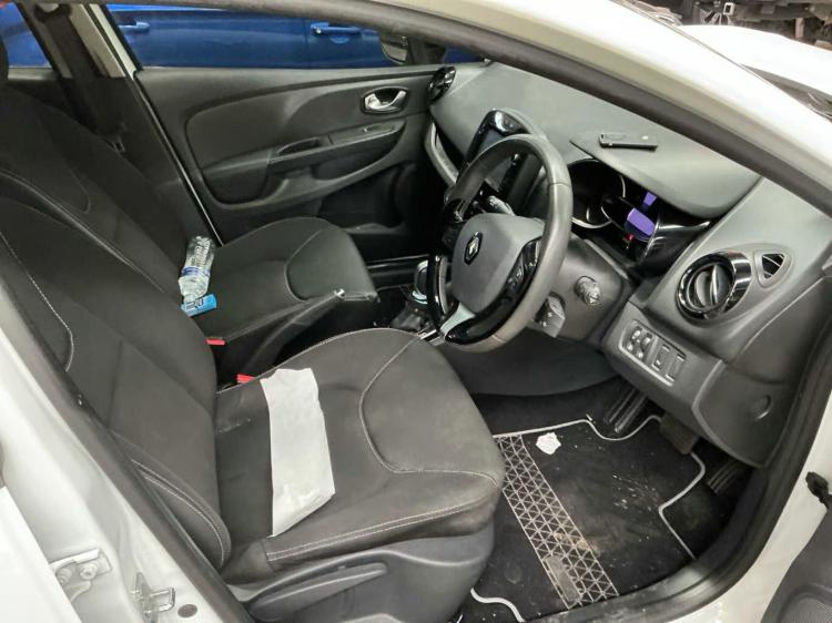 renault Clio 2017 Parts & Wrecking