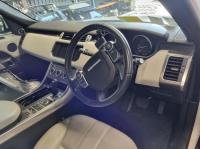 2016 Land Rover Range Rover Sport 3.0 TDV6 SE L494 image 8