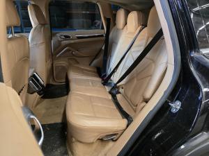 2011 Porsche Cayenne 4.8L (NON TURBO) AUTO 8SPD 4WD S V8 92A image 8