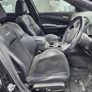 2013 Chrysler 300c LX image 8