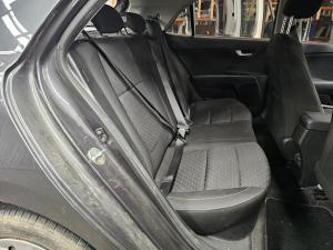 2017 Kia Rio 1.4L G4LC AUTO 4SPD FWD S YB image 8