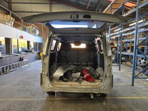 2011 Hyundai Iload 2.5DT D4CB (ALLOY INLET TYPE) AUTO 5SPD RWD image 8