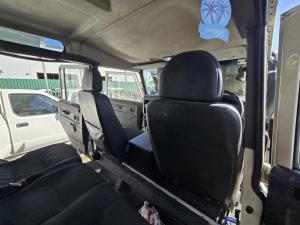 2007 Land Rover Defender L316 110 image 8