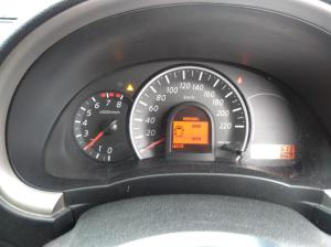 2011 Nissan Micra K13 image 8