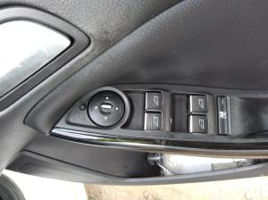 2012 Ford Focus LW image 8