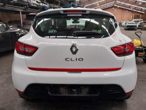 2014 Renault Clio 1.2T H5F403 DCT 6SPD FWD B98 EXPRESSION image 8