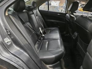 2011 Suzuki Kizashi 2.4L J24B CVT AWD SPORT FR image 8