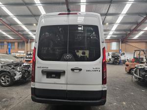 2022 Ldv Deliver 9 2.0DT SC20M AUTO 6SPD RWD LWB HIGH ROOF image 8