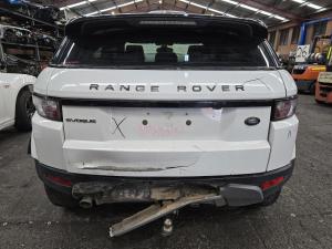 2012 Land Rover Range Rover Evoque 2.2DT LR026082 AUTO 6SPD AWD TD4 PURE image 8