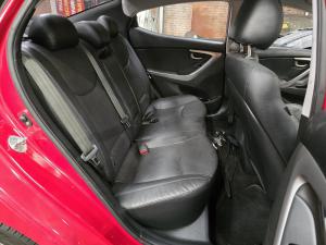 2015 Hyundai Elantra 1.8L G4NB AUTO 6SPD FWD SE image 8