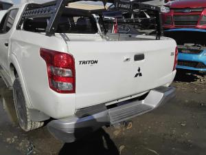 Mitsubishi Triton MQ image 8