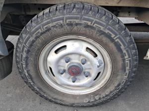 Ford Transit image 8