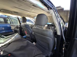 2009 Toyota Land Cruiser UZJ200R GXL image 8