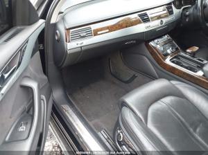 2015 Audi A8 image 8