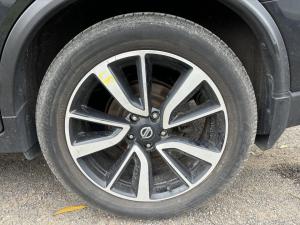 2015 Toyota image 8