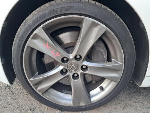 2013 Lexus Is image 8