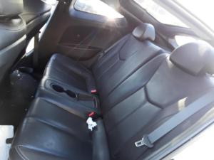 2014 Hyundai Veloster SR TURBO image 8