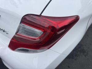 2015 Toyota Yaris image 8