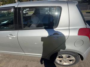 2005 Suzuki Swift EZ image 8