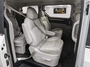 2018 Ldv G10 WAGON 2.0T AUTO 6SPD RWD 9 SEAT image 8