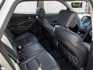 2017 Hyundai Santa Fe 2.2DT D4HB AUTO 6SPD 4WD HIGHLANDER image 8