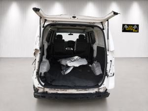 2014 Hyundai Iload 2.5DT PLASTIC INLET D4CB MAN 6SPD RWD image 8