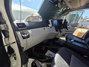 2021 Toyota Hiace GDH300R image 8