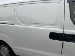 2008 Hyundai Iload image 8