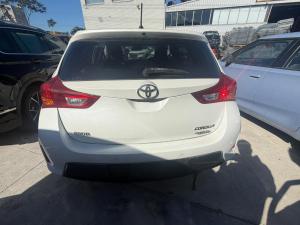 2012 Toyota Corolla image 8