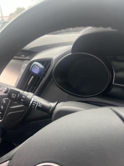 2015 Hyundai Veloster image 9