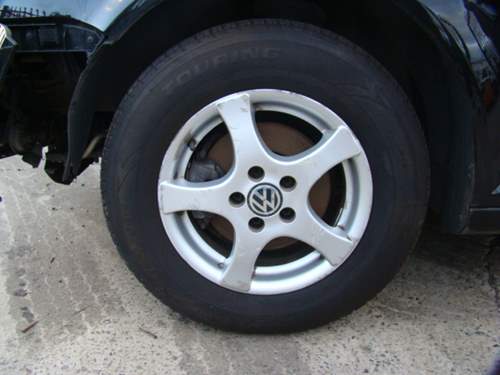 volkswagen Golf 2002 Parts & Wrecking