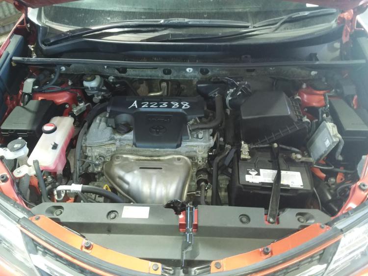 toyota Rav4 XA40 AWD CRUISER Sep 2015 Parts & Wrecking