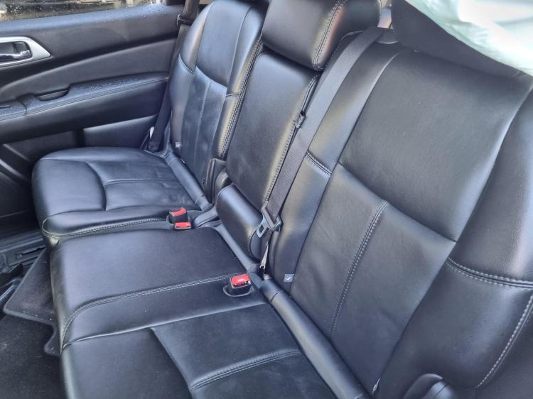 nissan Pathfinder R52 ST-L 2015 Parts & Wrecking