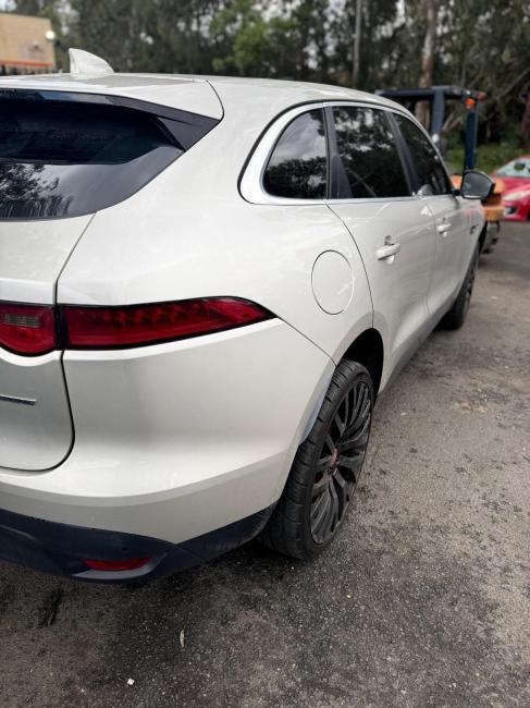 jaguar F Pace 2016 Parts & Wrecking