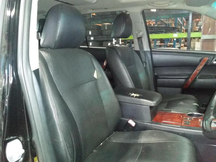 toyota Kluger Jan 2012 Parts & Wrecking