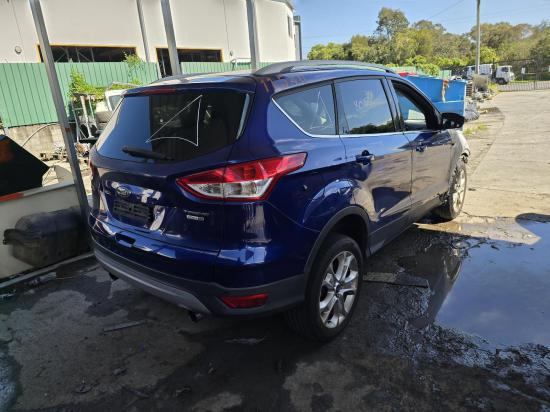 ford Kuga TF TREND Feb 2014 Engine Motor 