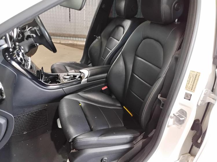 mercedes benz C200 W205 SEDAN Aug 2014 Parts & Wrecking