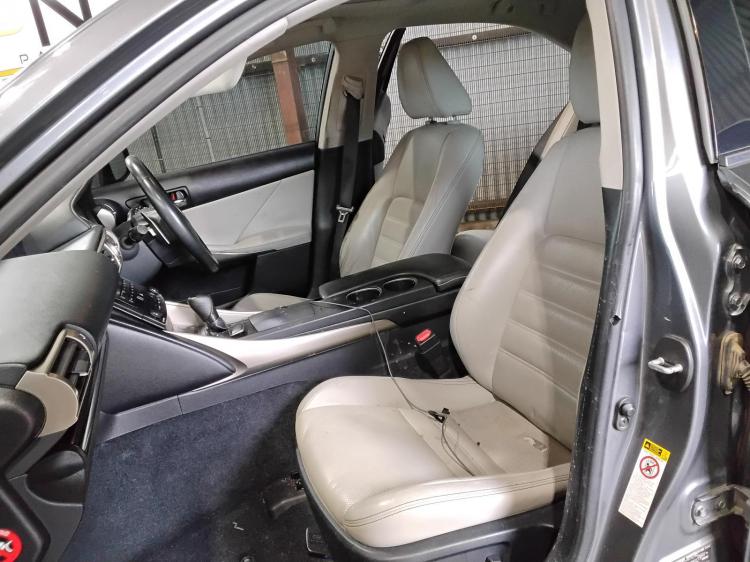 lexus Is250 LUXURY Aug 2013 Parts & Wrecking