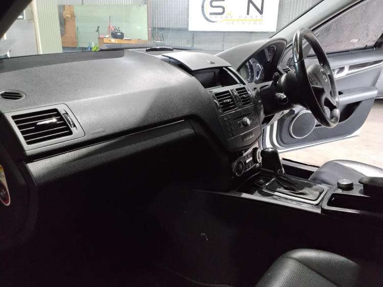 mercedes benz C200 KOMPRESSOR CLASSIC Feb 2008 Parts & Wrecking
