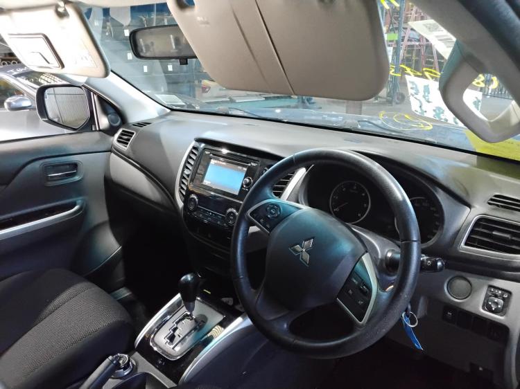 mitsubishi Triton GLS 4X4 Mar 2015 Parts & Wrecking
