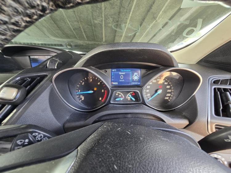 ford Kuga TF TREND Feb 2014 Parts & Wrecking