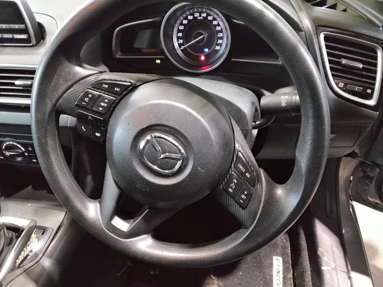 mazda 3 NEO Mar 2014 Parts & Wrecking