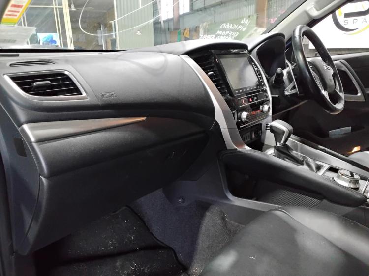 mitsubishi Pajero Sport EXCEED Jan 2020 Parts & Wrecking