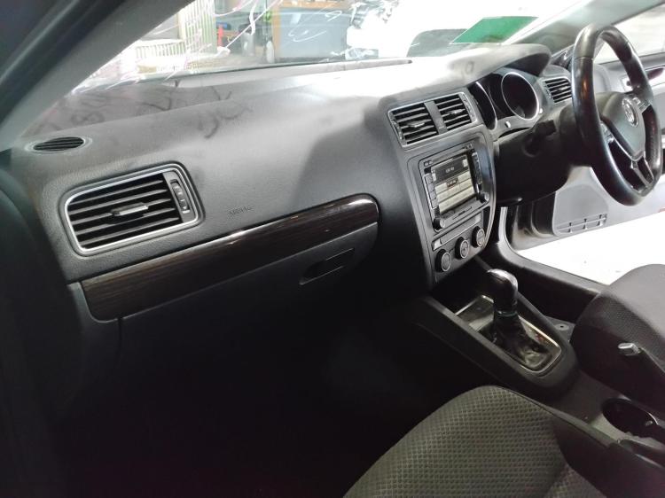 volkswagen Jetta 118TSI COMFORTLINE Feb 2015 Parts & Wrecking