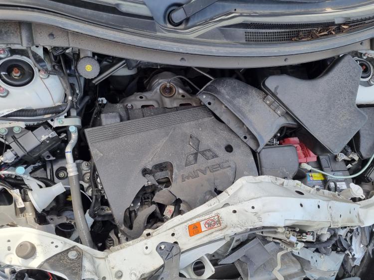 mitsubishi Outlander ES 7 SEAT ZL 2020 Parts & Wrecking