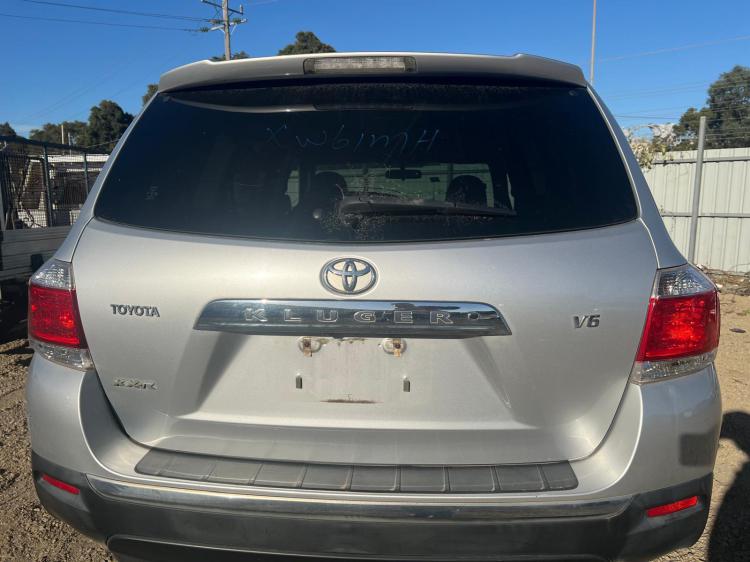 toyota Kluger GSU40 Feb 2013 Parts & Wrecking