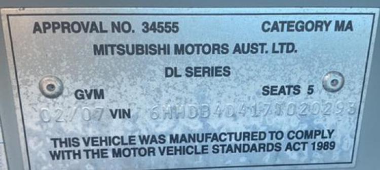 mitsubishi 380 2007 Parts & Wrecking