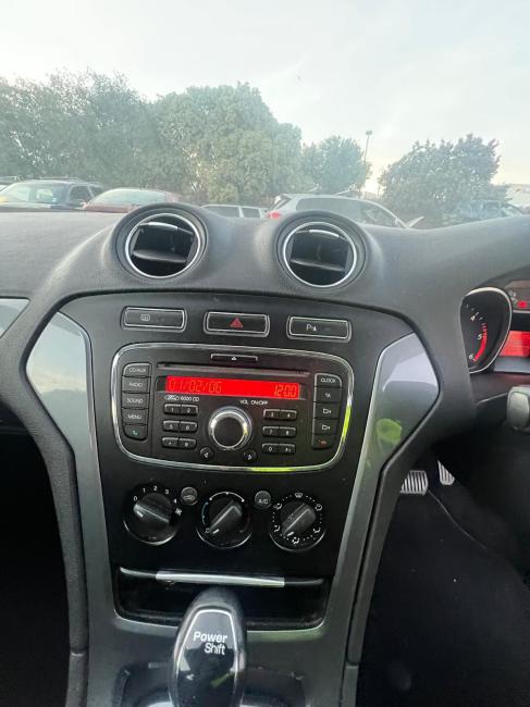 ford Mondeo MC Oct 2013 Parts & Wrecking